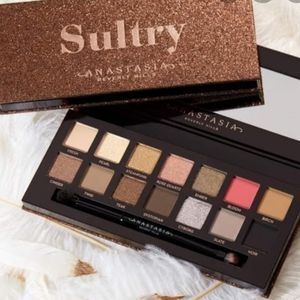 Anastasia Beverly Hills Sultry